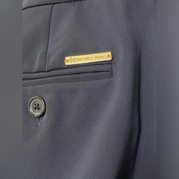 Michael Kors Pleated Cropped  Pant - Picture 5 of 6